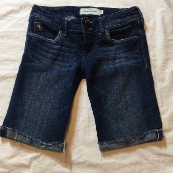 BUNDLE! 3 pairs Abercrombie kids pants - Picture 6 of 10